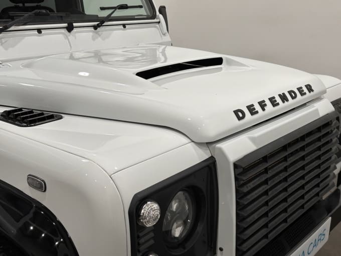 2025 Land Rover Defender