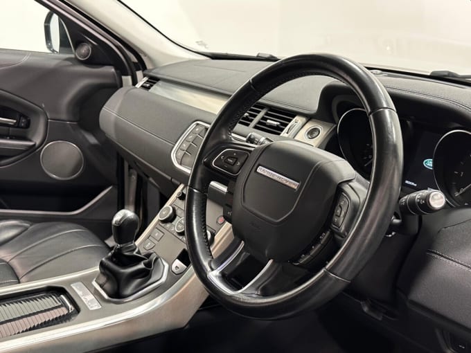 2025 Land Rover Range Rover Evoque