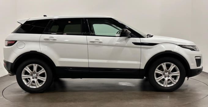 2025 Land Rover Range Rover Evoque