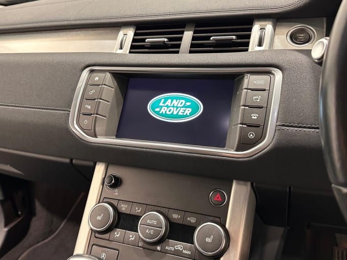 2025 Land Rover Range Rover Evoque