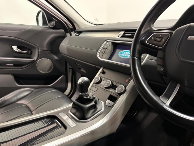 2025 Land Rover Range Rover Evoque