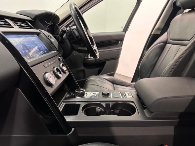 2020 Land Rover Discovery