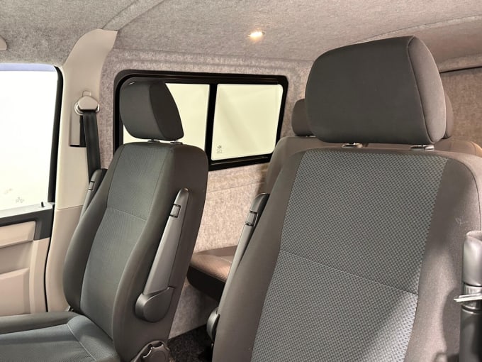 2016 Volkswagen Transporter