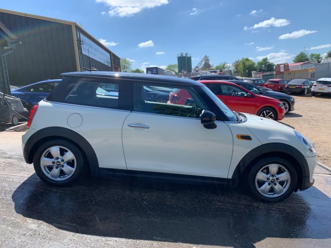 2025 Mini Hatch