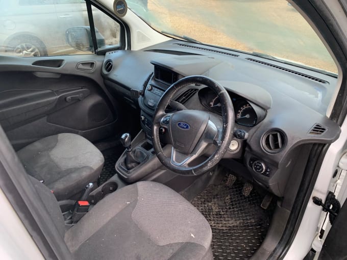 2025 Ford Transit Courier