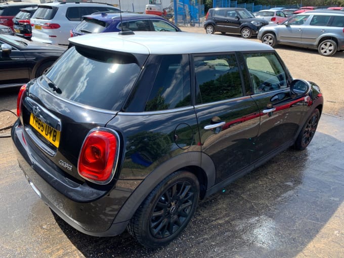 2025 Mini Hatch