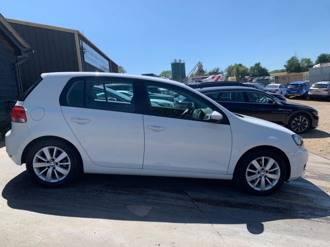 2025 Volkswagen Golf