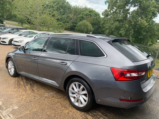 2025 Skoda Superb