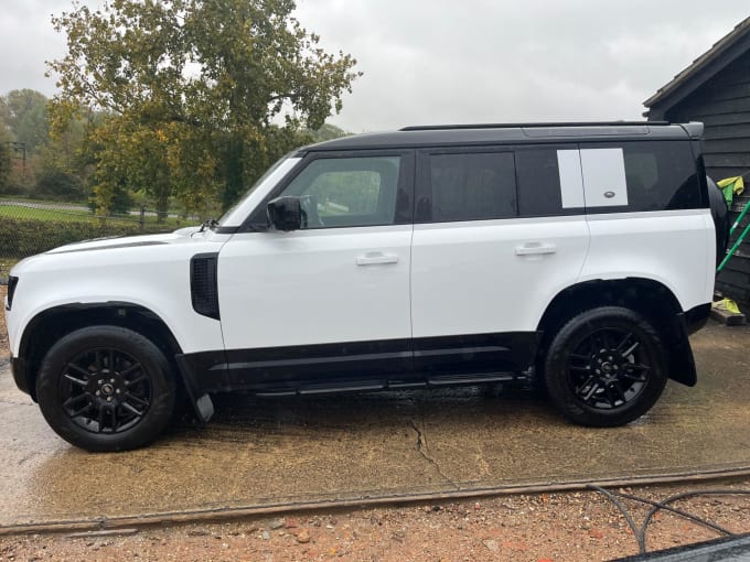 2024 Land Rover Defender 110