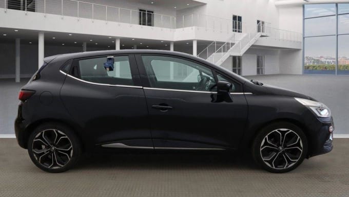 2025 Renault Clio