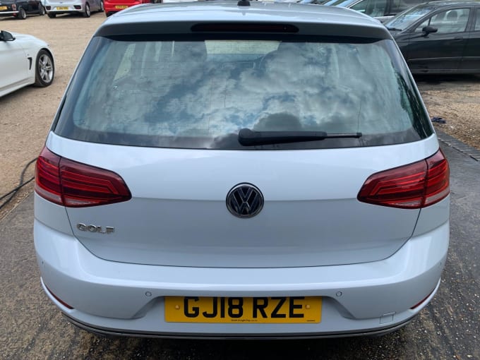 2025 Volkswagen Golf