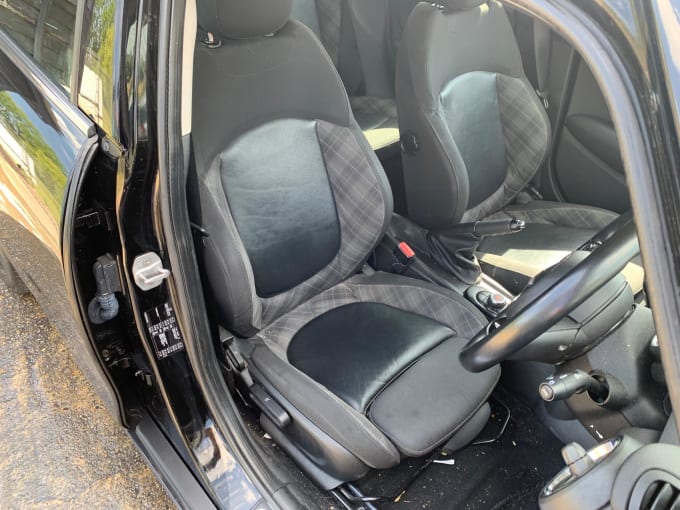 2025 Mini Hatch