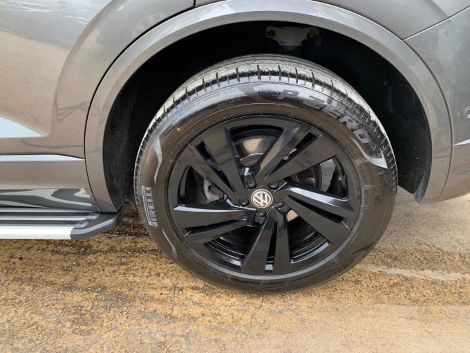 2025 Volkswagen Touareg