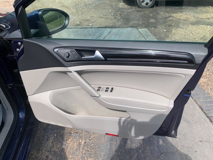 2019 Volkswagen Golf
