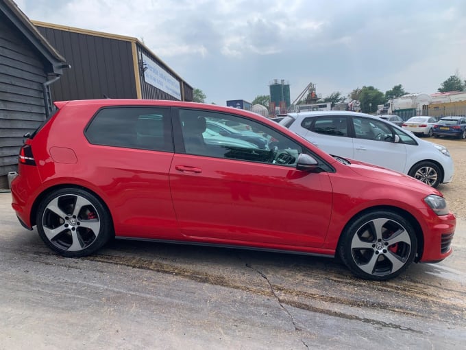 2025 Volkswagen Golf