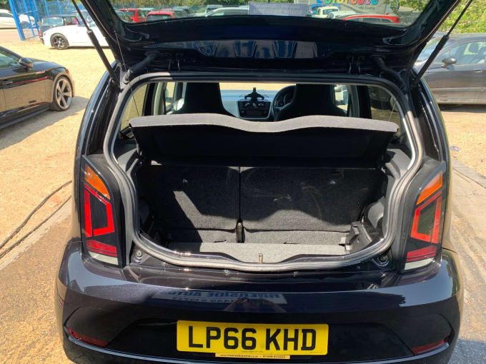 2025 Volkswagen Up!