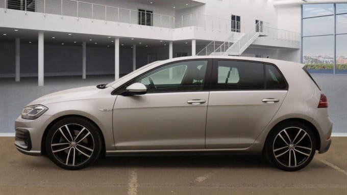 2025 Volkswagen Golf