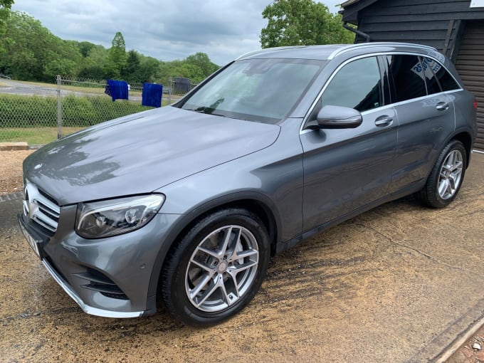 2025 Mercedes-benz Glc