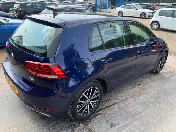 2025 Volkswagen Golf