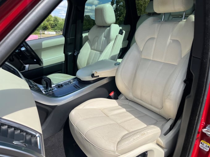 2025 Land Rover Range Rover Sport