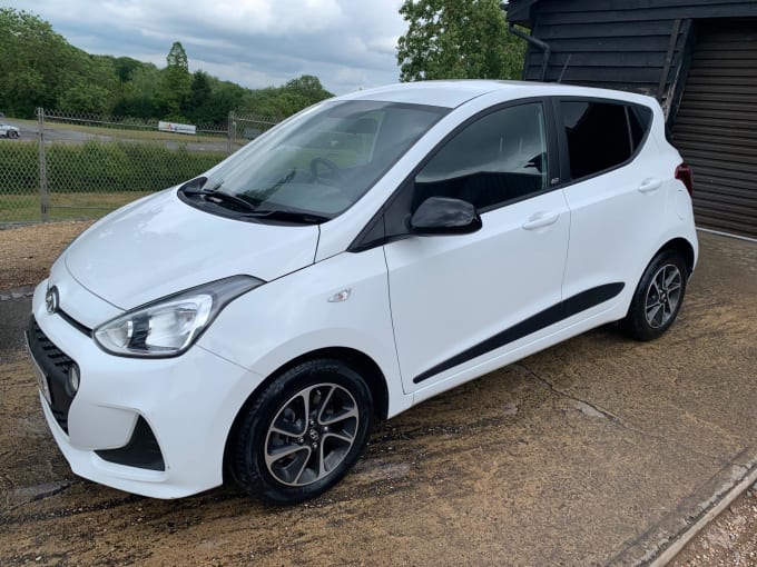 2025 Hyundai I10