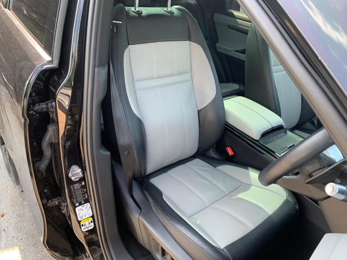 2025 Land Rover Range Rover Evoque