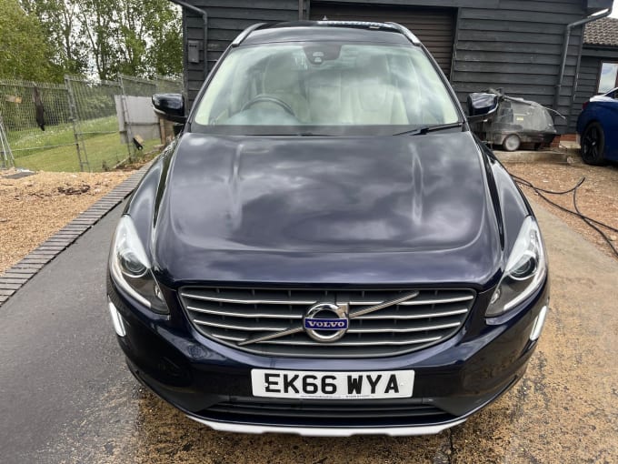 2025 Volvo Xc60
