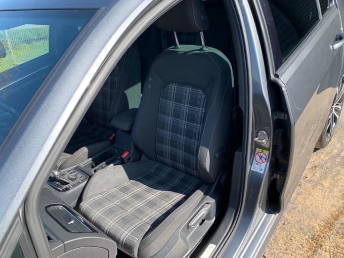 2025 Volkswagen Golf