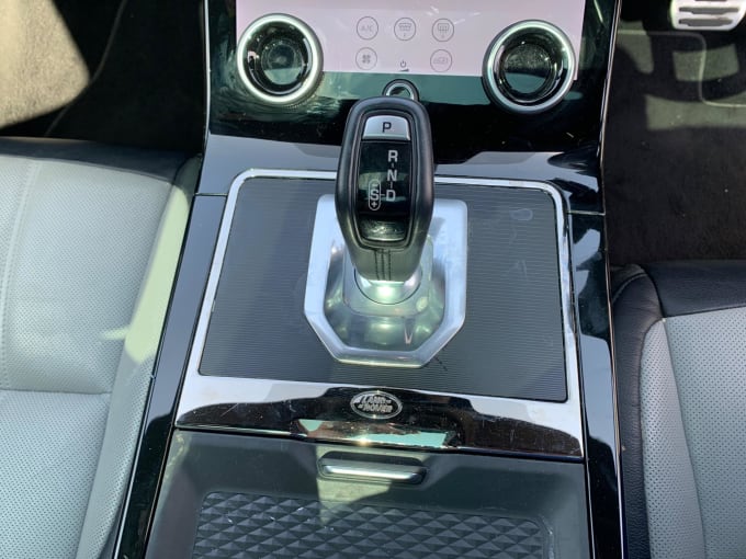 2025 Land Rover Range Rover Evoque