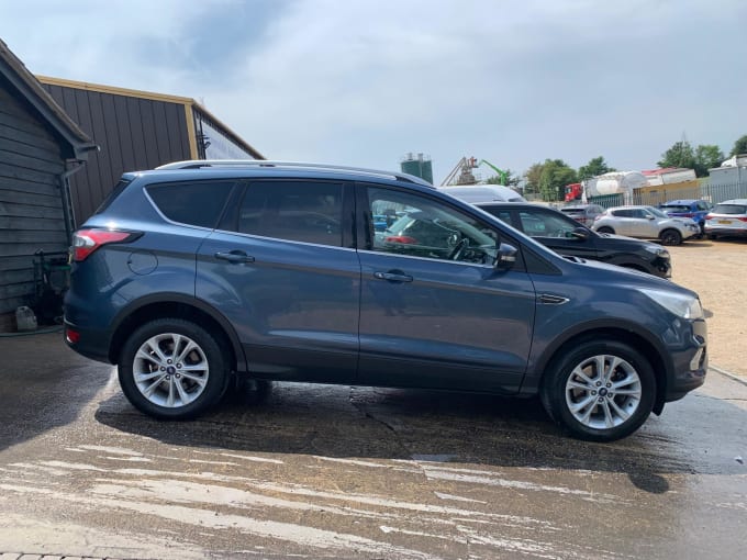 2025 Ford Kuga