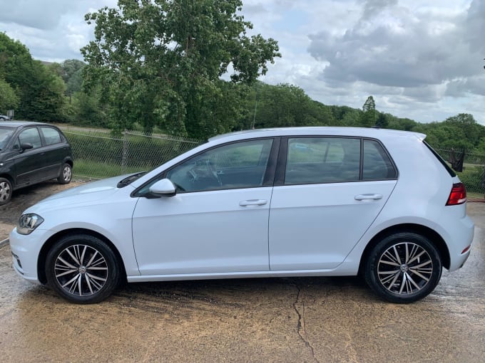 2025 Volkswagen Golf
