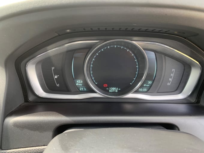 2025 Volvo Xc60