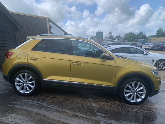 2025 Volkswagen T-roc