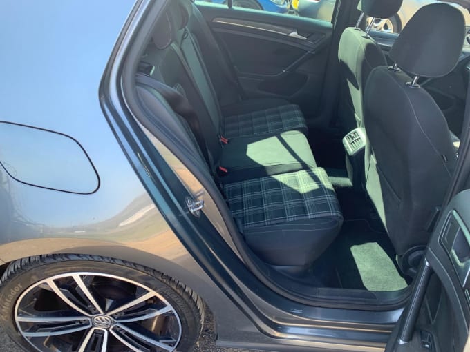 2025 Volkswagen Golf