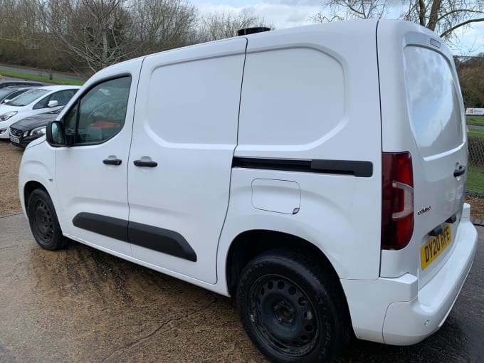 2025 Vauxhall Combo