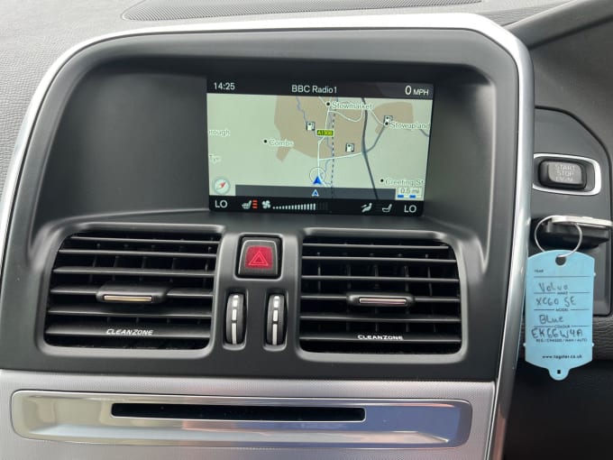 2025 Volvo Xc60