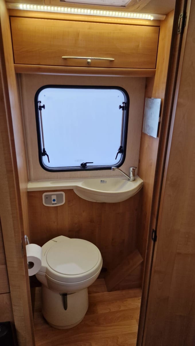 2025 Auto-trail Tribute 725
