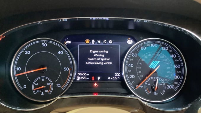 2025 Bentley Bentayga