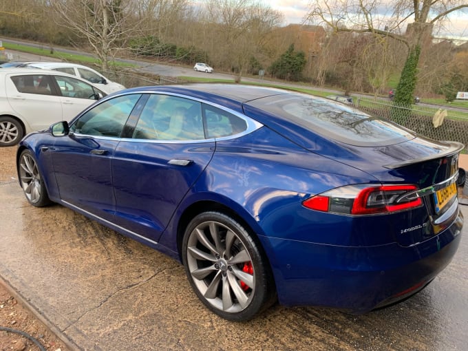 2025 Tesla Model S