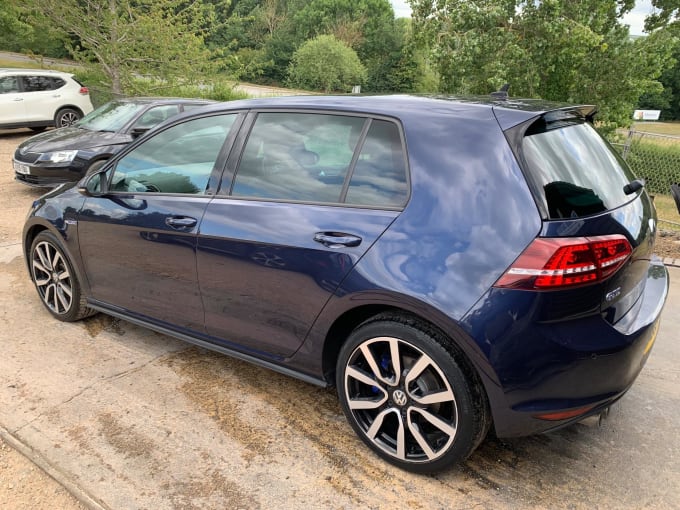 2025 Volkswagen Golf
