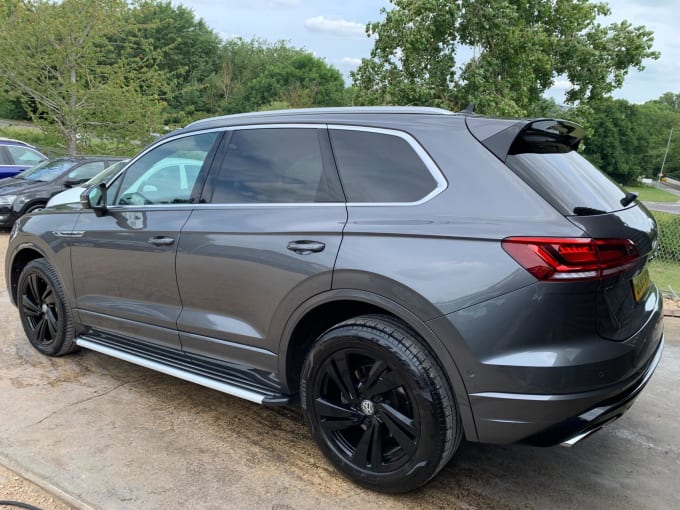 2025 Volkswagen Touareg