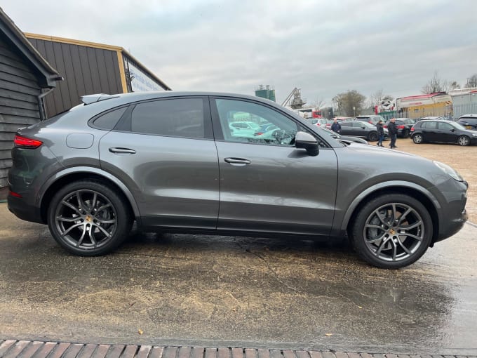 2024 Porsche Cayenne