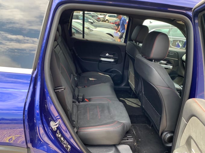 2025 Mercedes-benz Glb