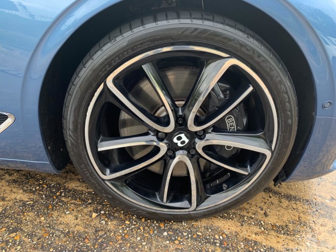 2025 Bentley Continental