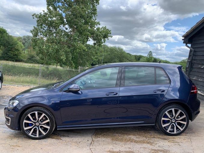 2025 Volkswagen Golf
