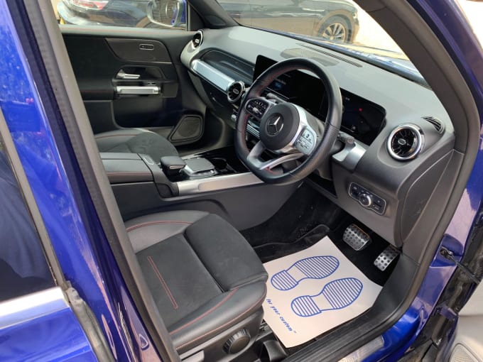 2025 Mercedes-benz Glb