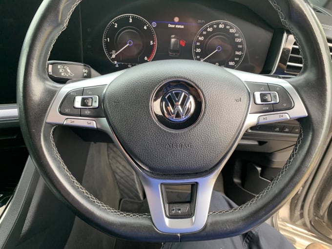 2025 Volkswagen Touareg