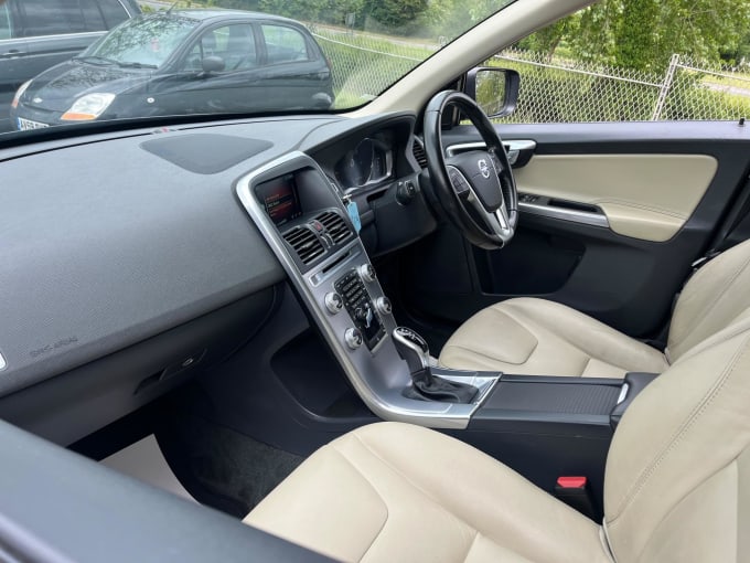2025 Volvo Xc60