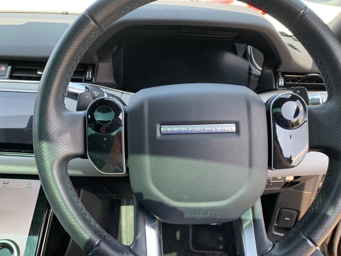 2025 Land Rover Range Rover Evoque