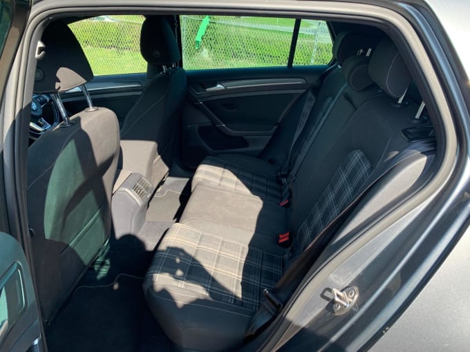 2025 Volkswagen Golf